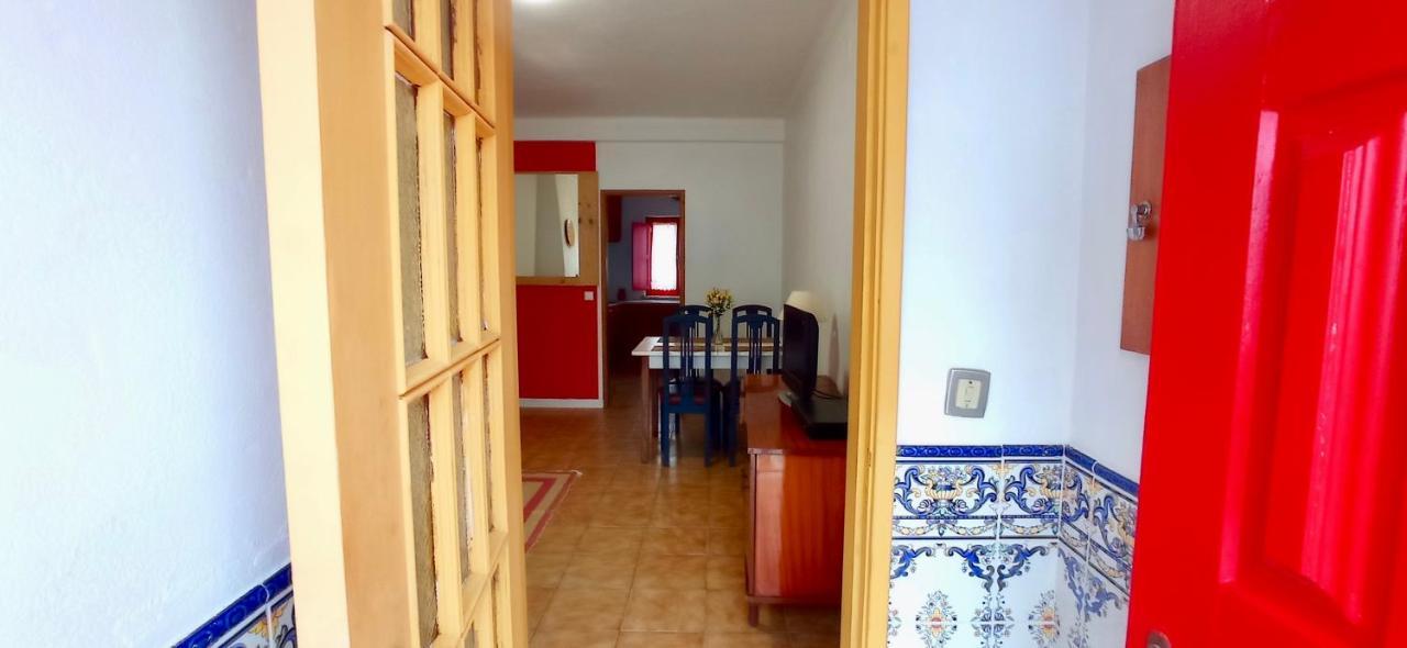 Casa Dos Buizinhos Lägenhet Porto Covo Exteriör bild