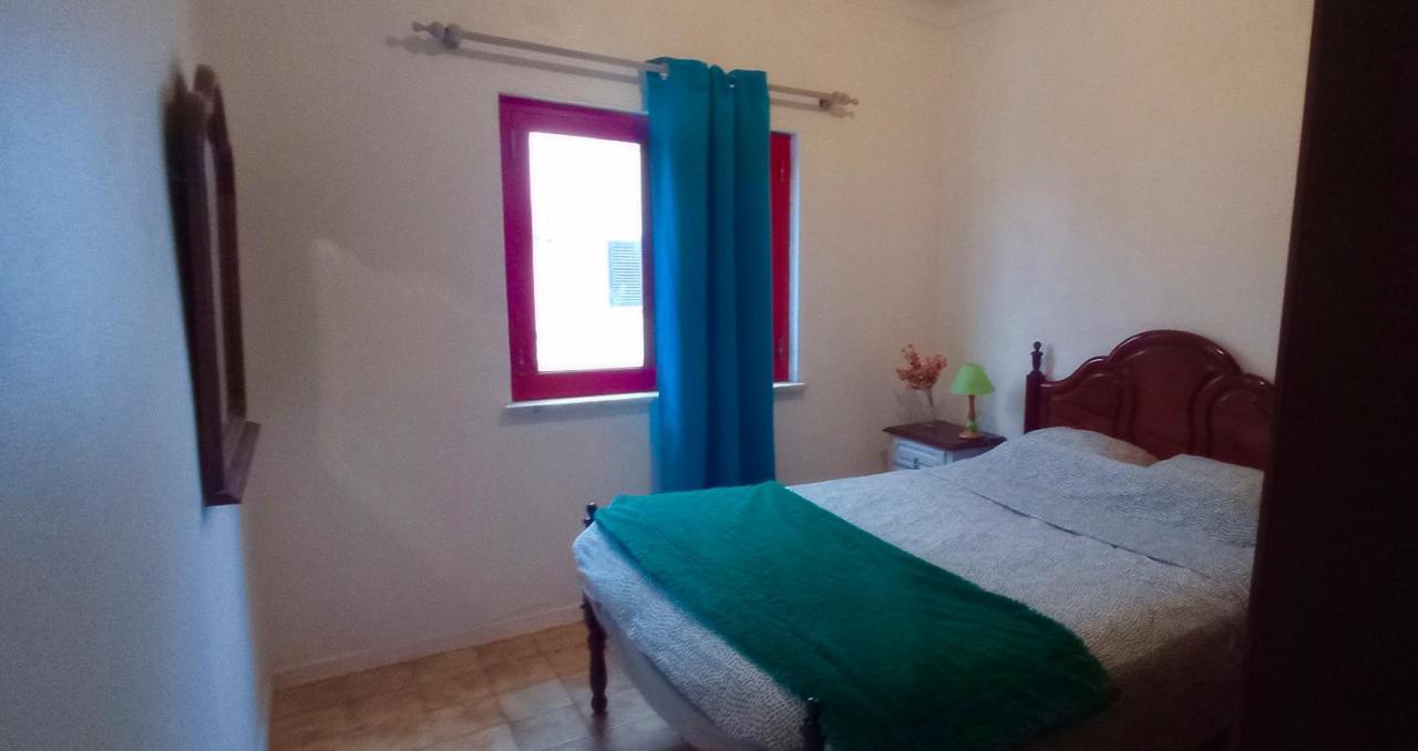 Casa Dos Buizinhos Lägenhet Porto Covo Exteriör bild