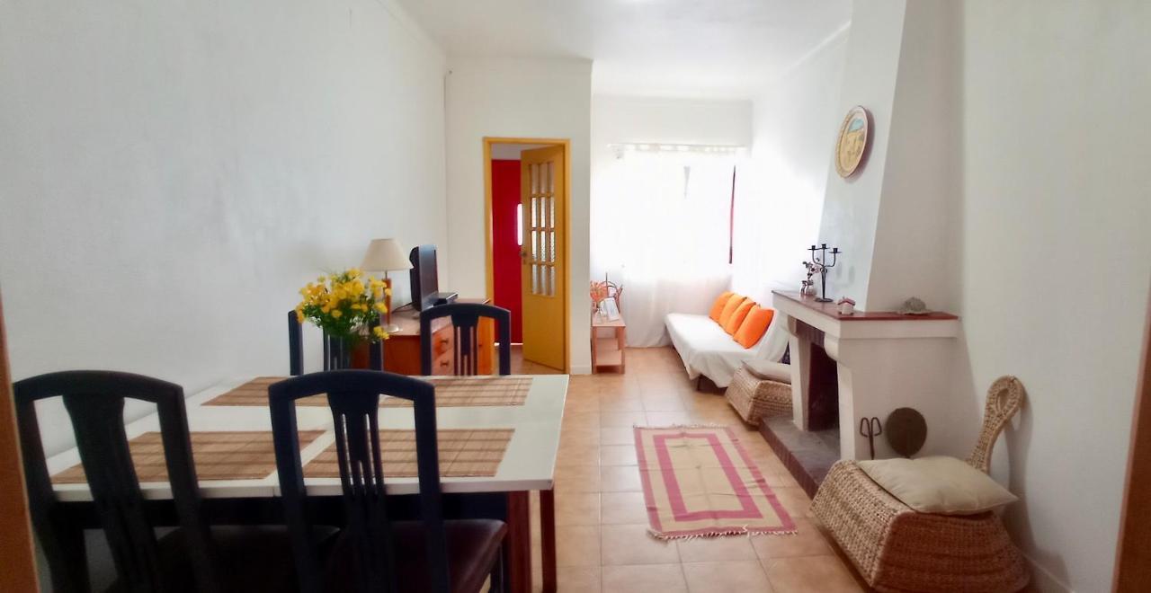 Casa Dos Buizinhos Lägenhet Porto Covo Exteriör bild
