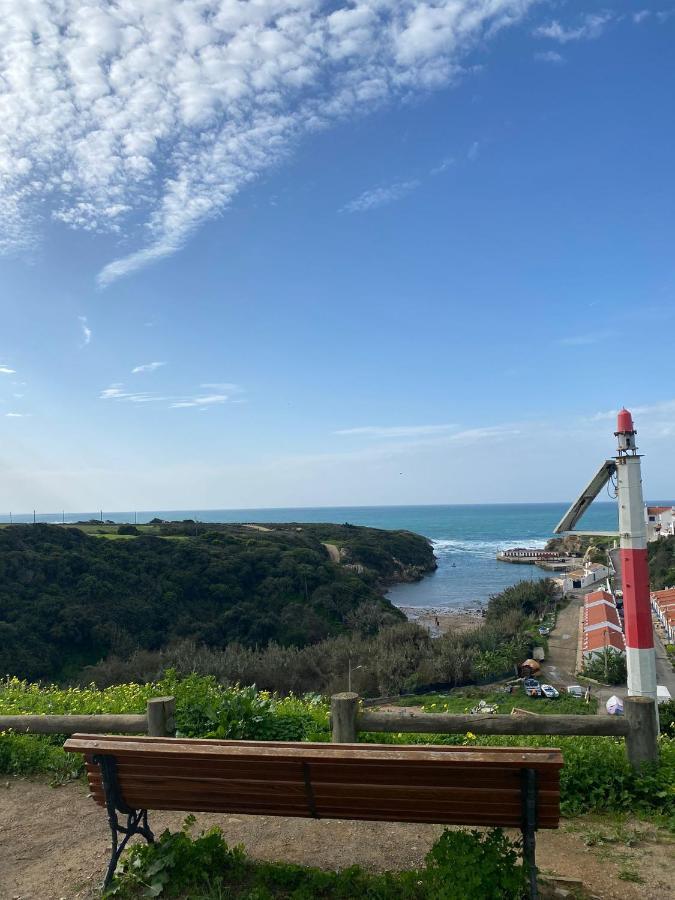 Casa Dos Buizinhos Lägenhet Porto Covo Exteriör bild